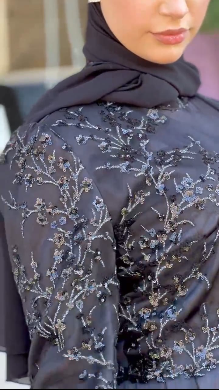 Black Givin Satin Evening Maxi Dress