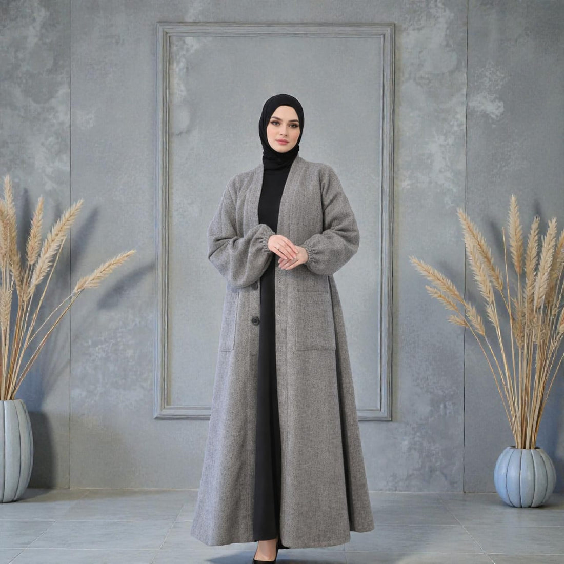 Grey Buttoned Zigzag Givin Winter Abaya