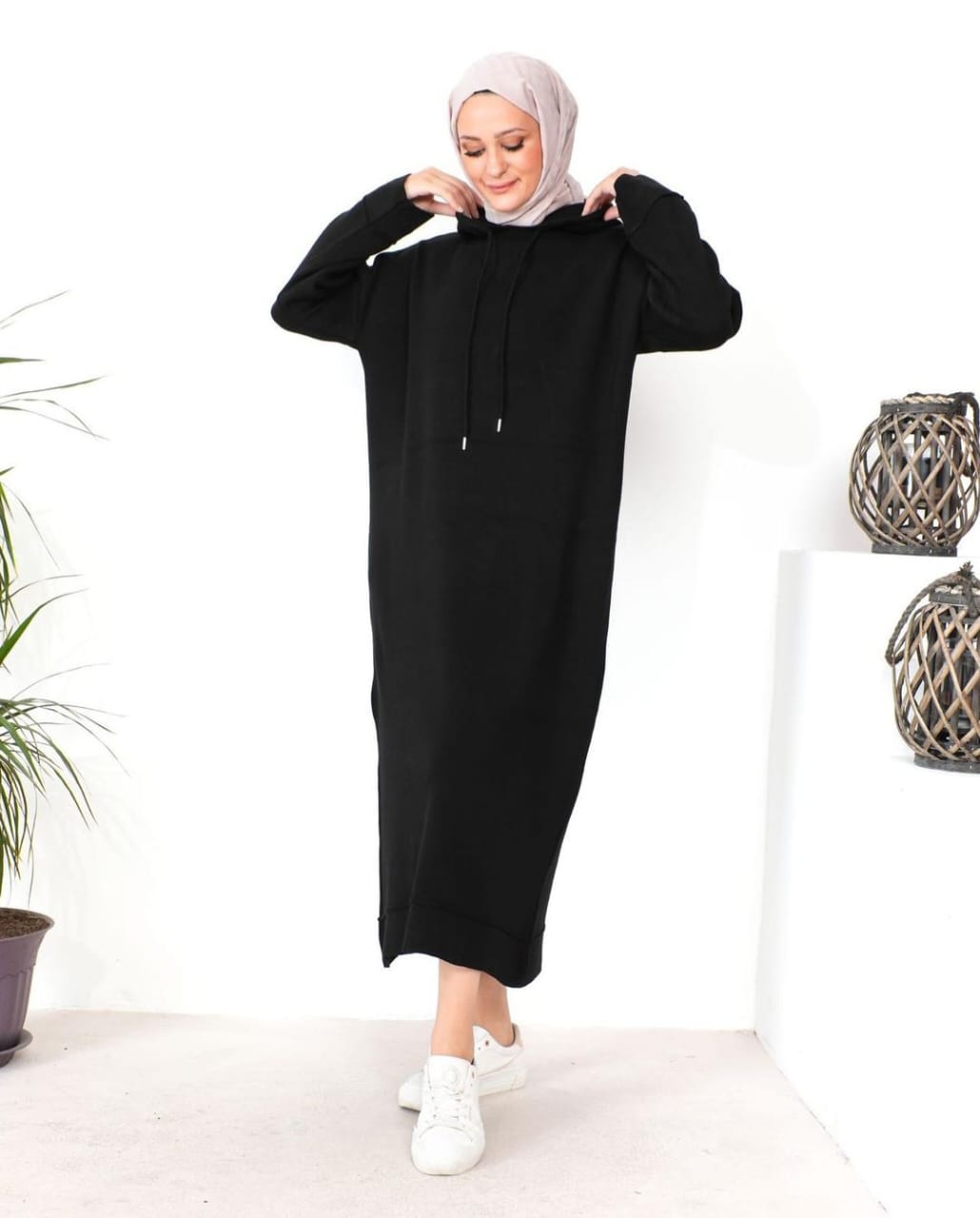 Black Triko Dress with Hat